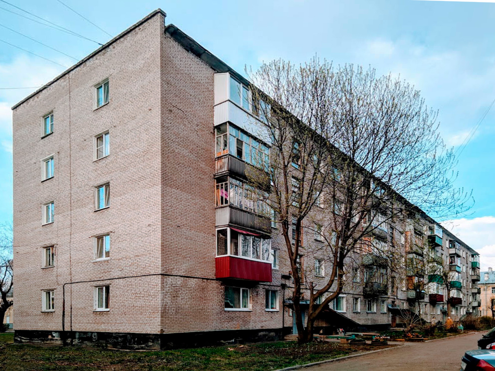 Glazov, Республиканская улица, 36