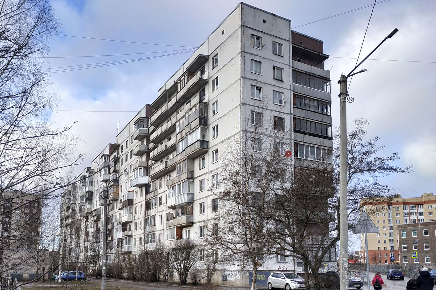 Tosno, Улица Станиславского, 2