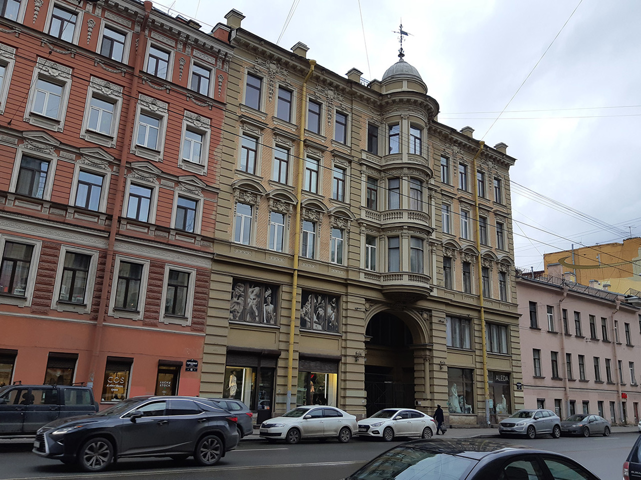 Sankt Petersburg, Гороховая улица, 64