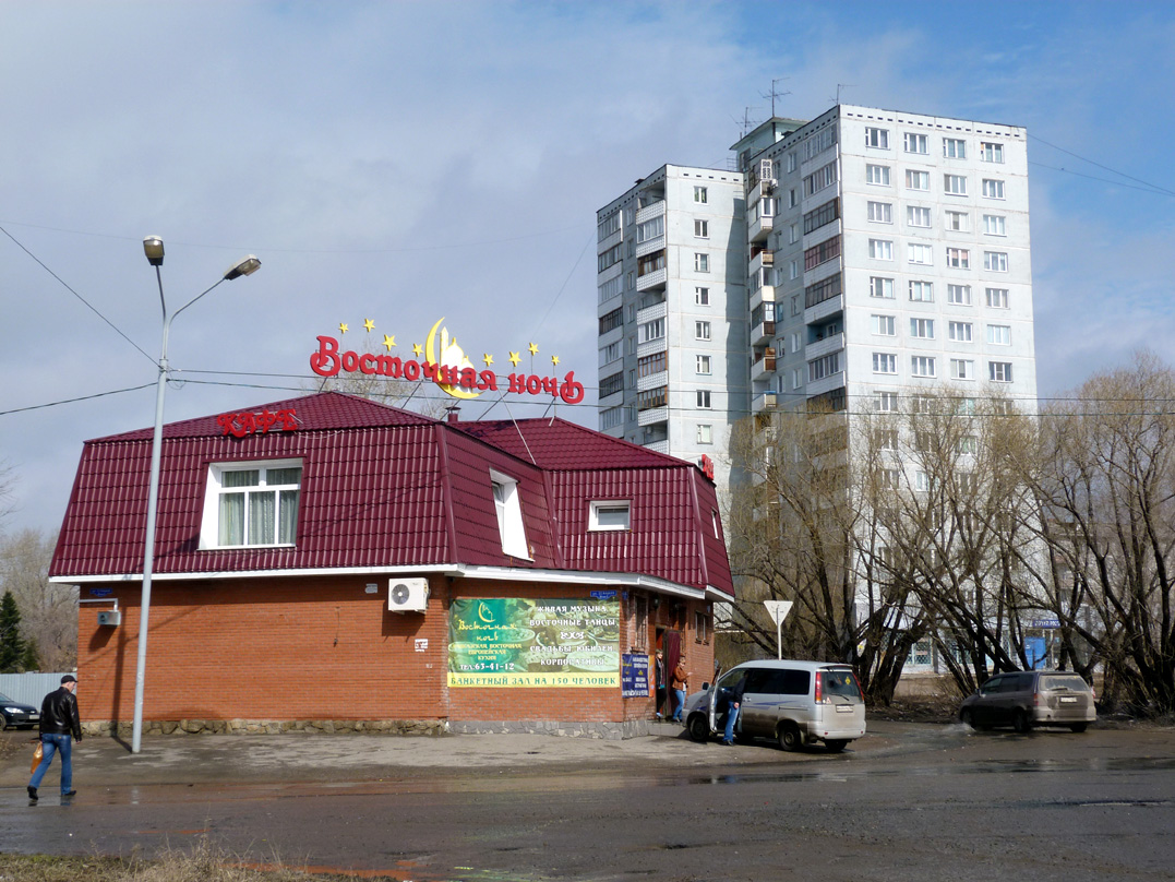 Omsk, Улица 50 лет Октября, 116