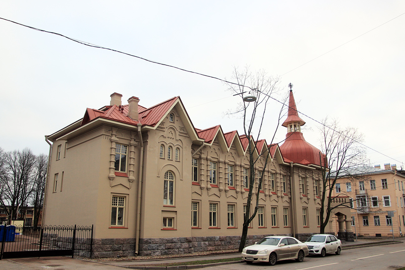 Kronstadt, Улица Пролетарская, 30