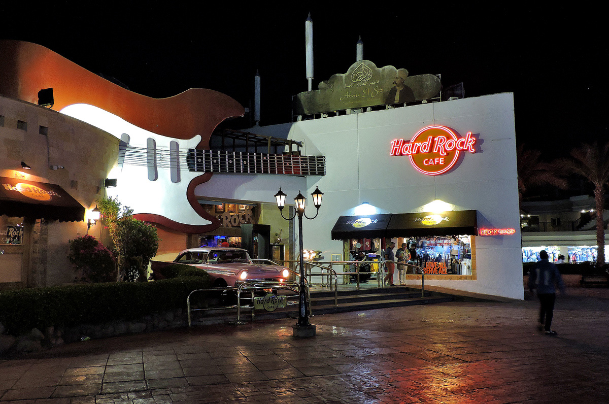 Sharm Al Shiekh, Naama Bay, Al Sultan Qabous-Mashaba, Hard Rock Cafe