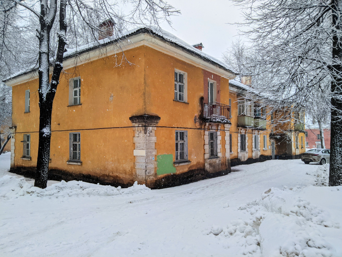 Glazov, Школьная улица, 3А