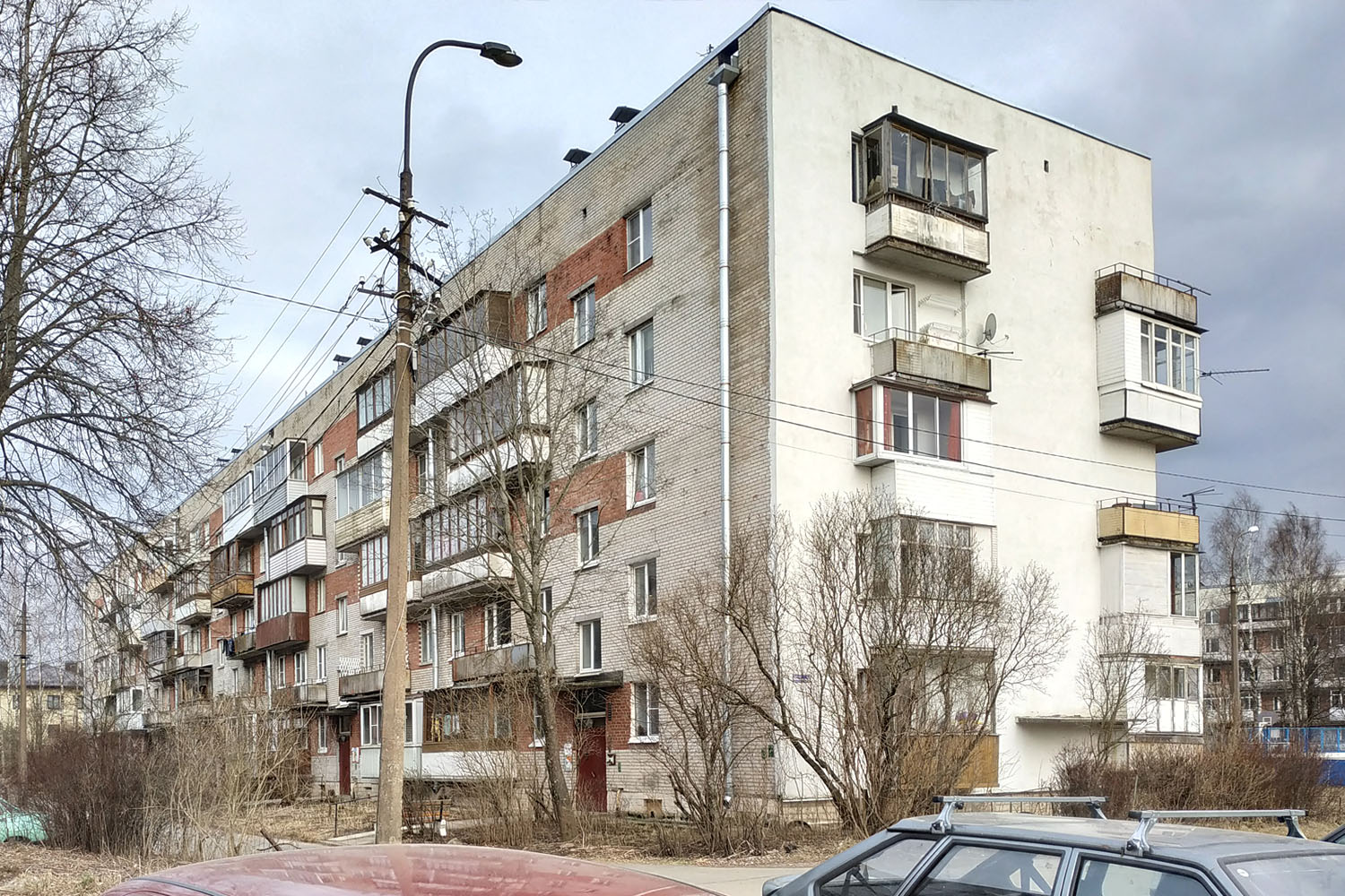 Кузьмоловский, Юбилейная улица, 30