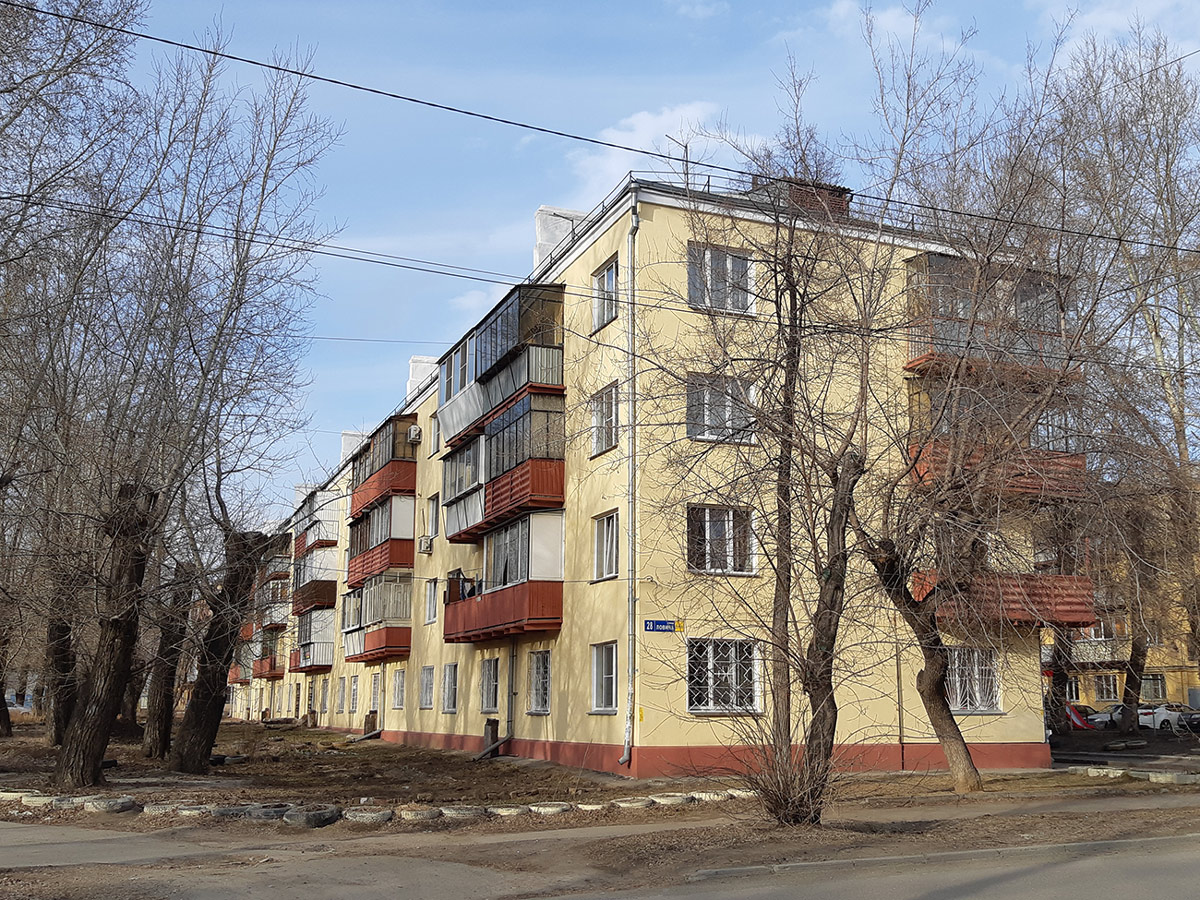Челябинск, Улица Ловина, 28