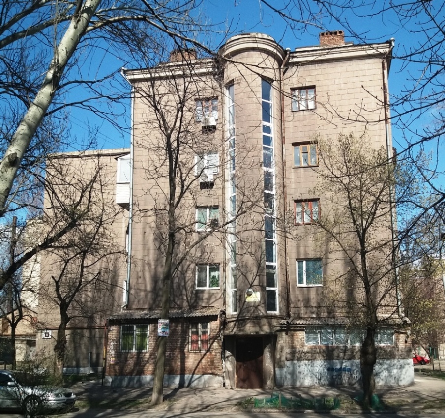 Saporischschja, Улица Медведева, 5
