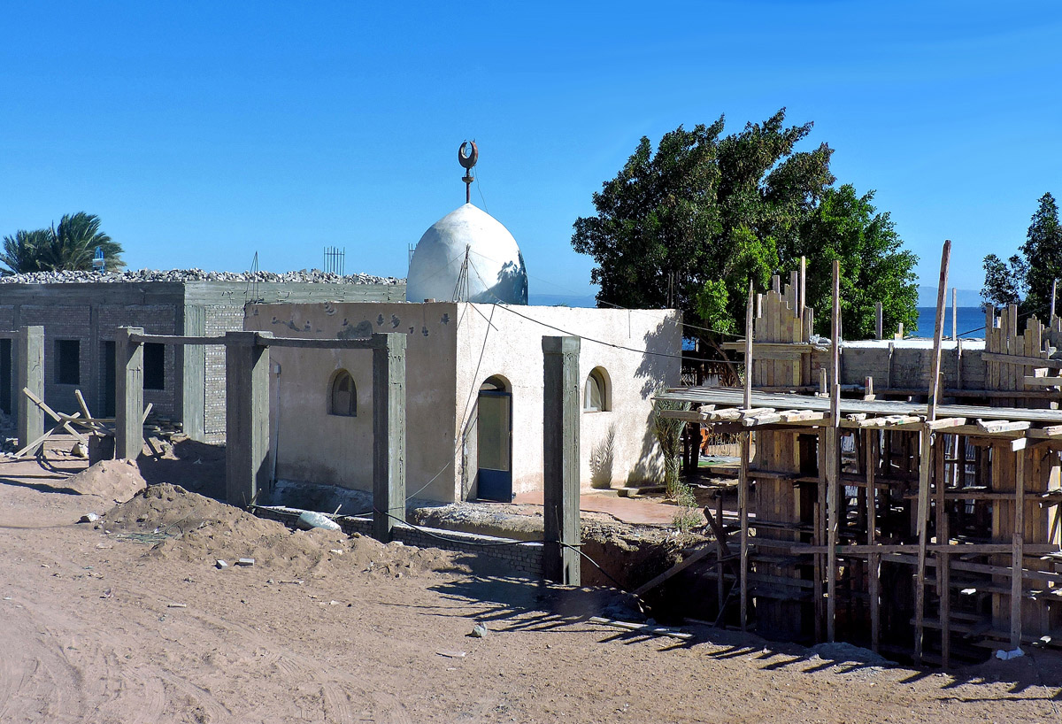 Дахаб, Medina, Public Beach, Mosque