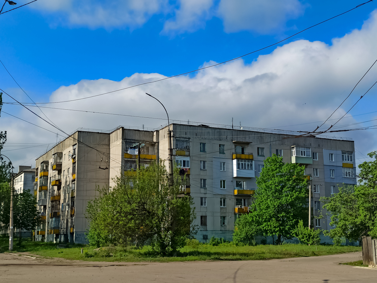 Lisitšansk, Первомайская улица, 24