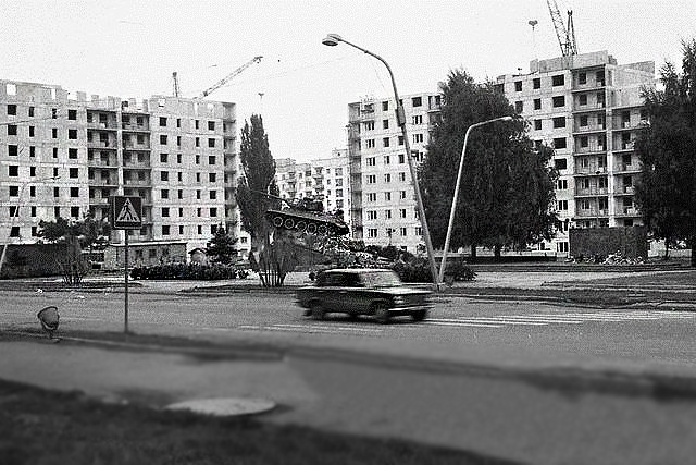 Lisichansk, Проспект Победы, 100; Проспект Победы, 98. Lisichansk — Historical photo