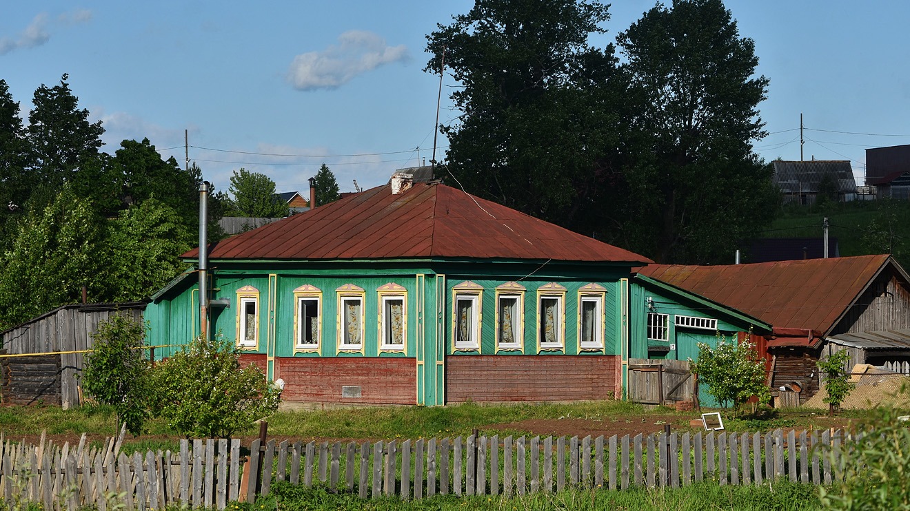 Permsky district, other localities, с. Башкултаево, Октябрьская улица, 26