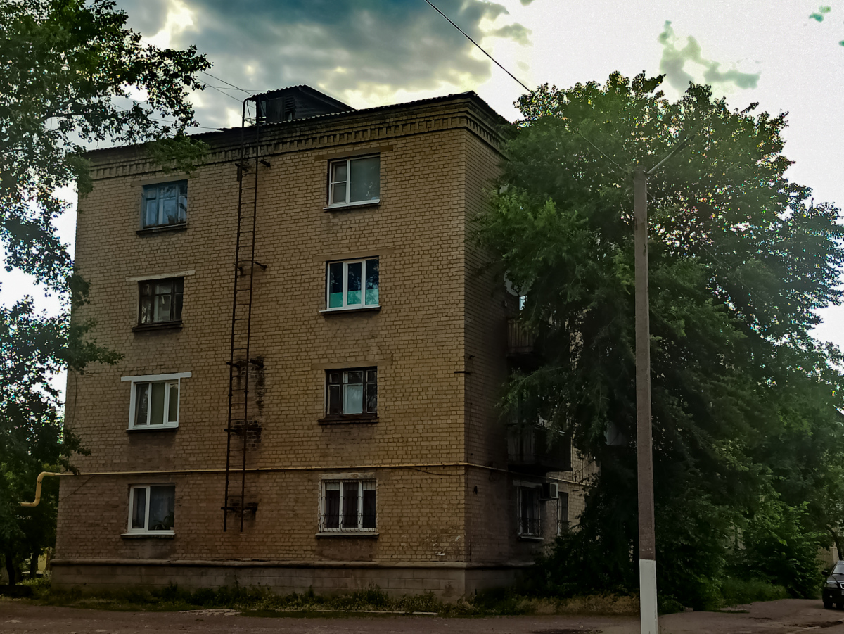 Lysychans'k, Novodruzhes'k, Улица Куйбышева, 40