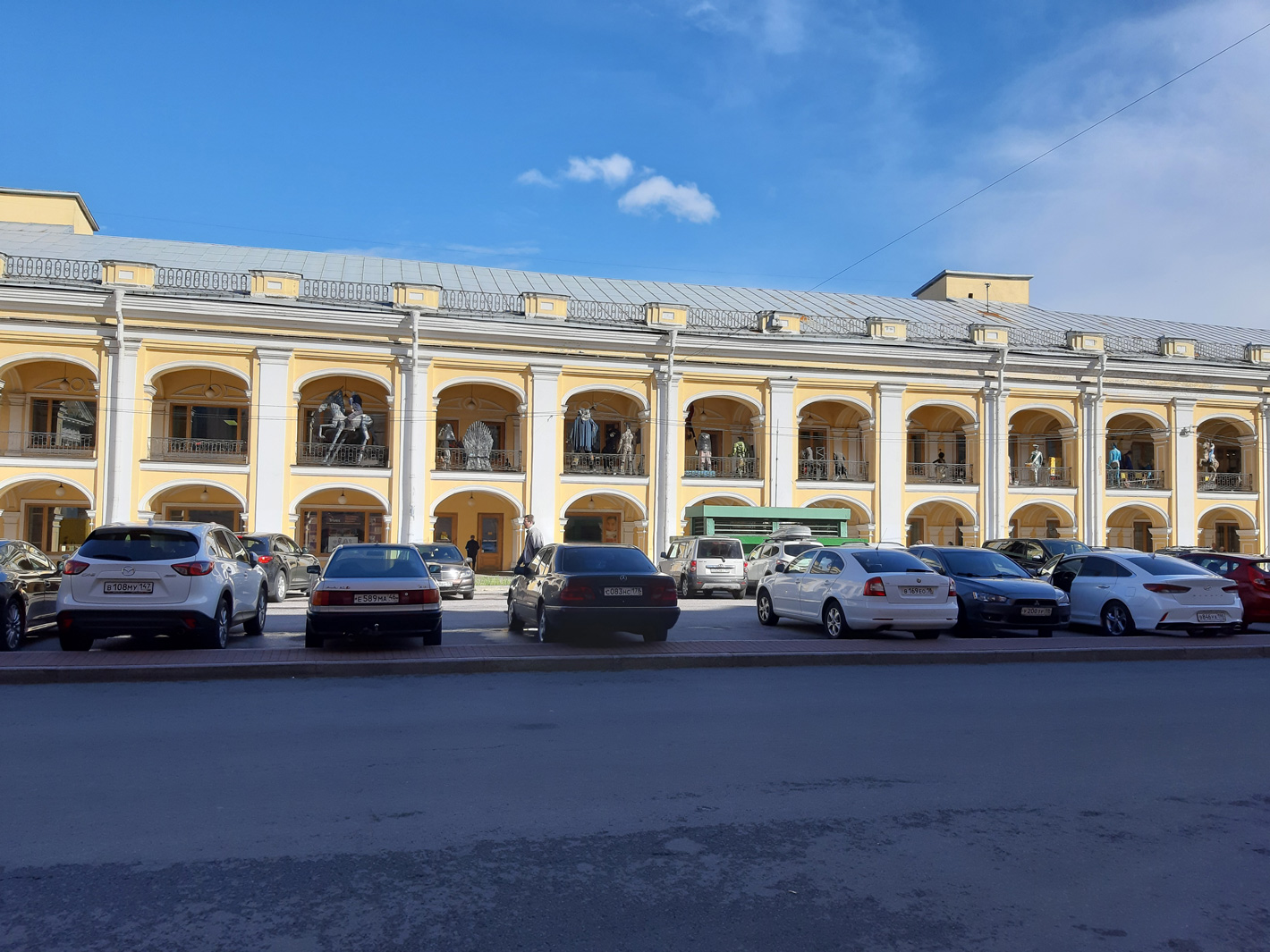 Peterburi, Невский проспект, 35