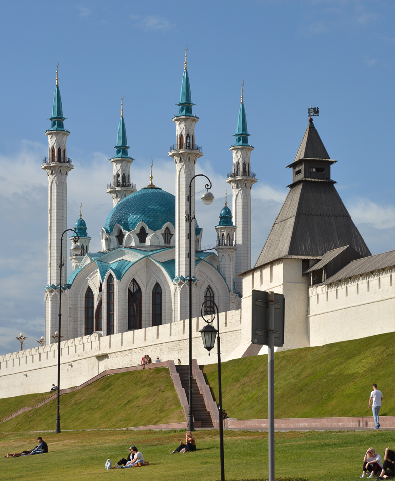 Kazan, Кремль, 13; Кремль, 10А