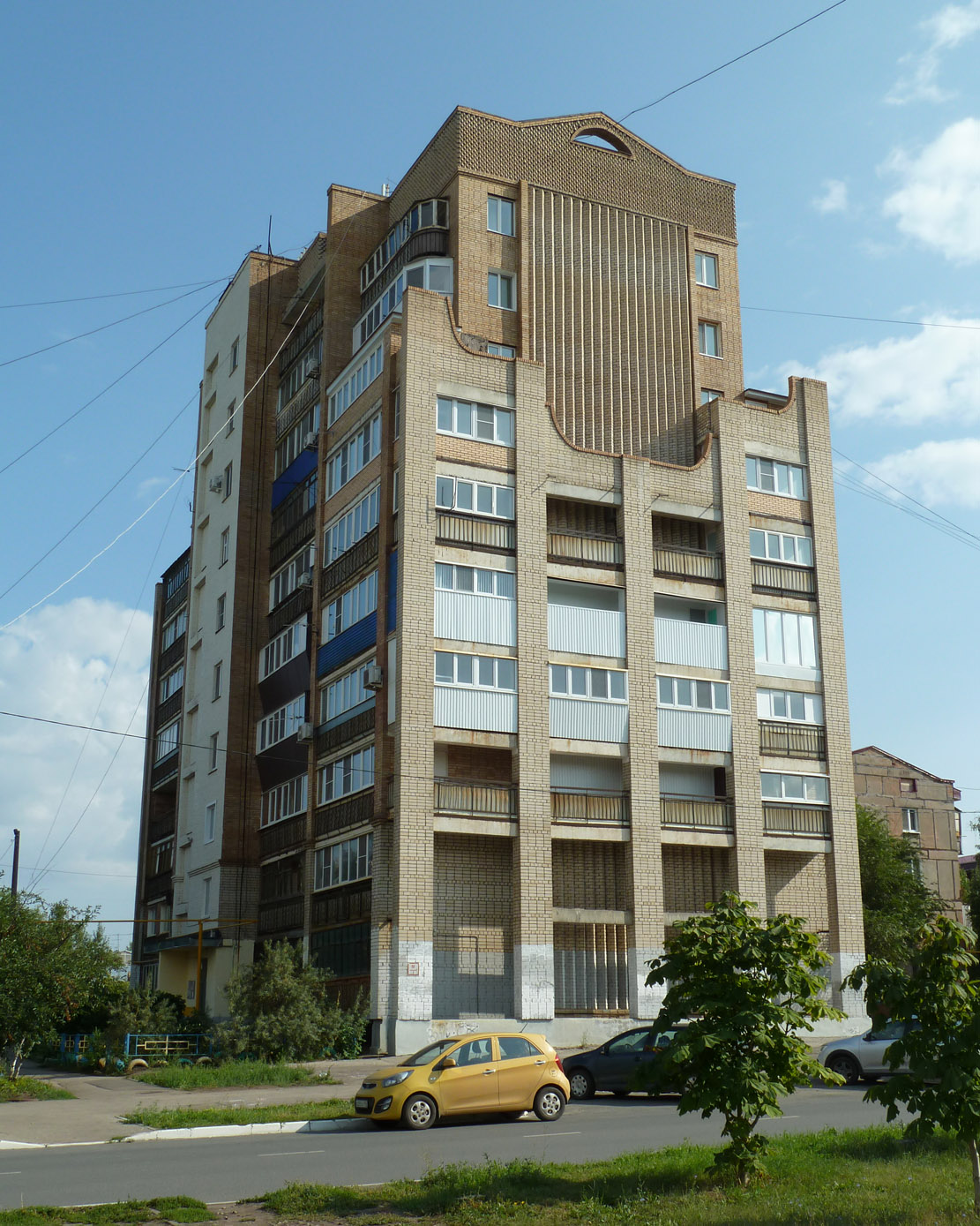 Novokuybyshevsk, Улица Островского, 4А