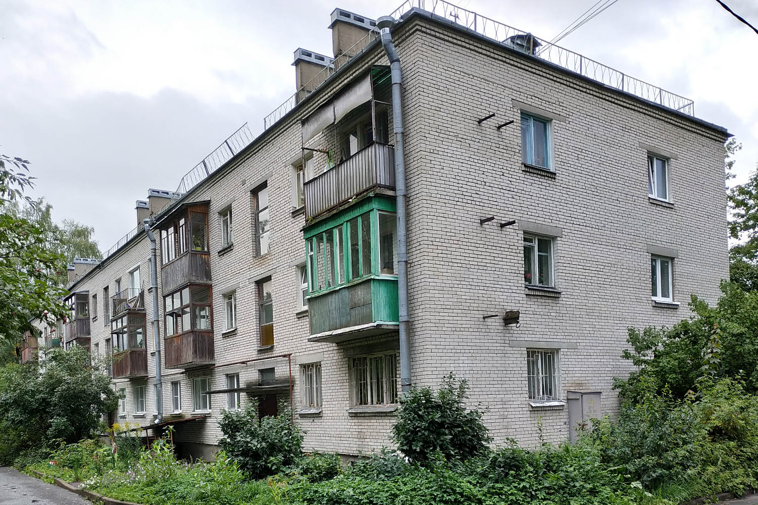 Pavlovsk, Пионерская улица, 8