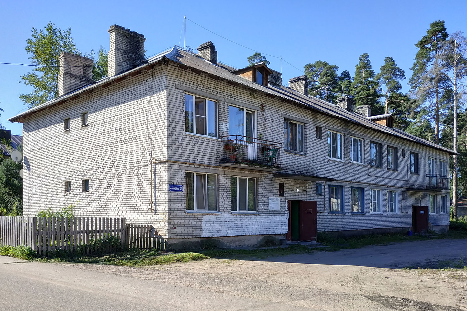 Vyborg District, other localities, Возрождение, 24