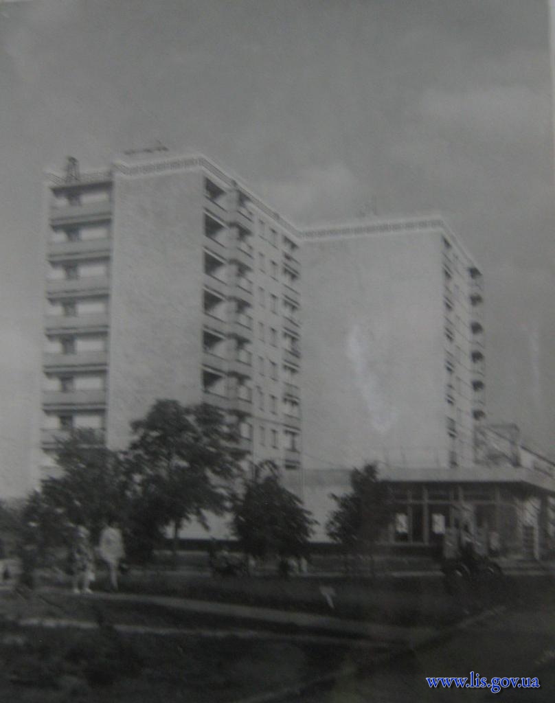 Lisiczansk, Улица Владимира Сосюры, 354. Lisiczansk — Historical photo