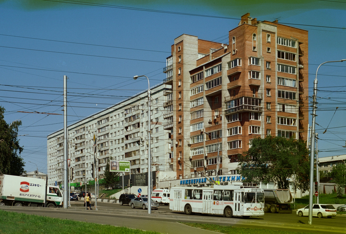 Красноярск, Улица Тотмина, 6; улица Тотмина, 4Г