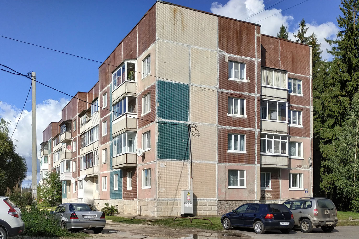Volosovo, Лесная улица, 16