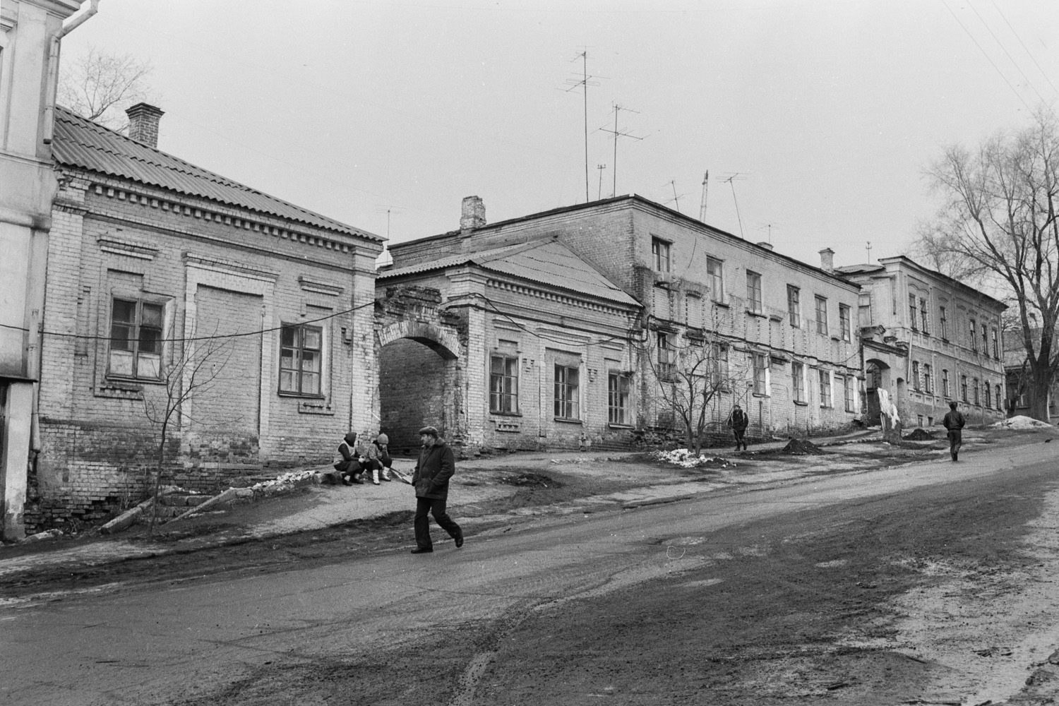 Samara, Улица Крупской, 2; Улица Водников, 22 / Улица Крупской, 4. Samara — Historical photos (until 2000)