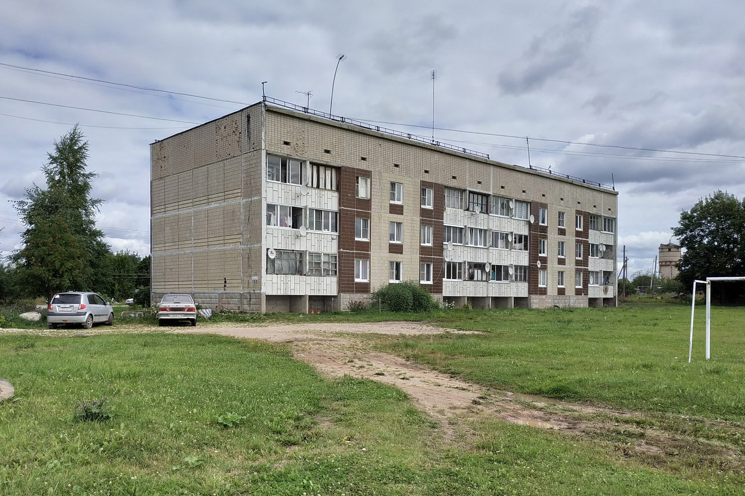 Luga District, other localities, Почап, Дорожная улица, 23