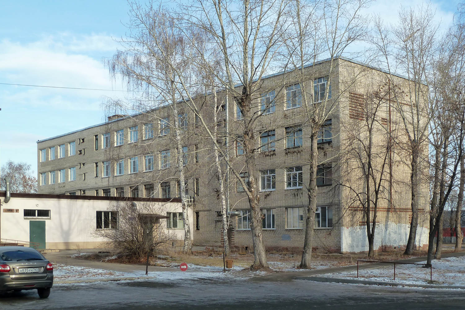 Novokuybyshevsk, Улица Кирова, 6