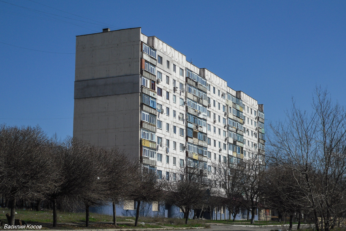 Mariupol, Морской бульвар, 74