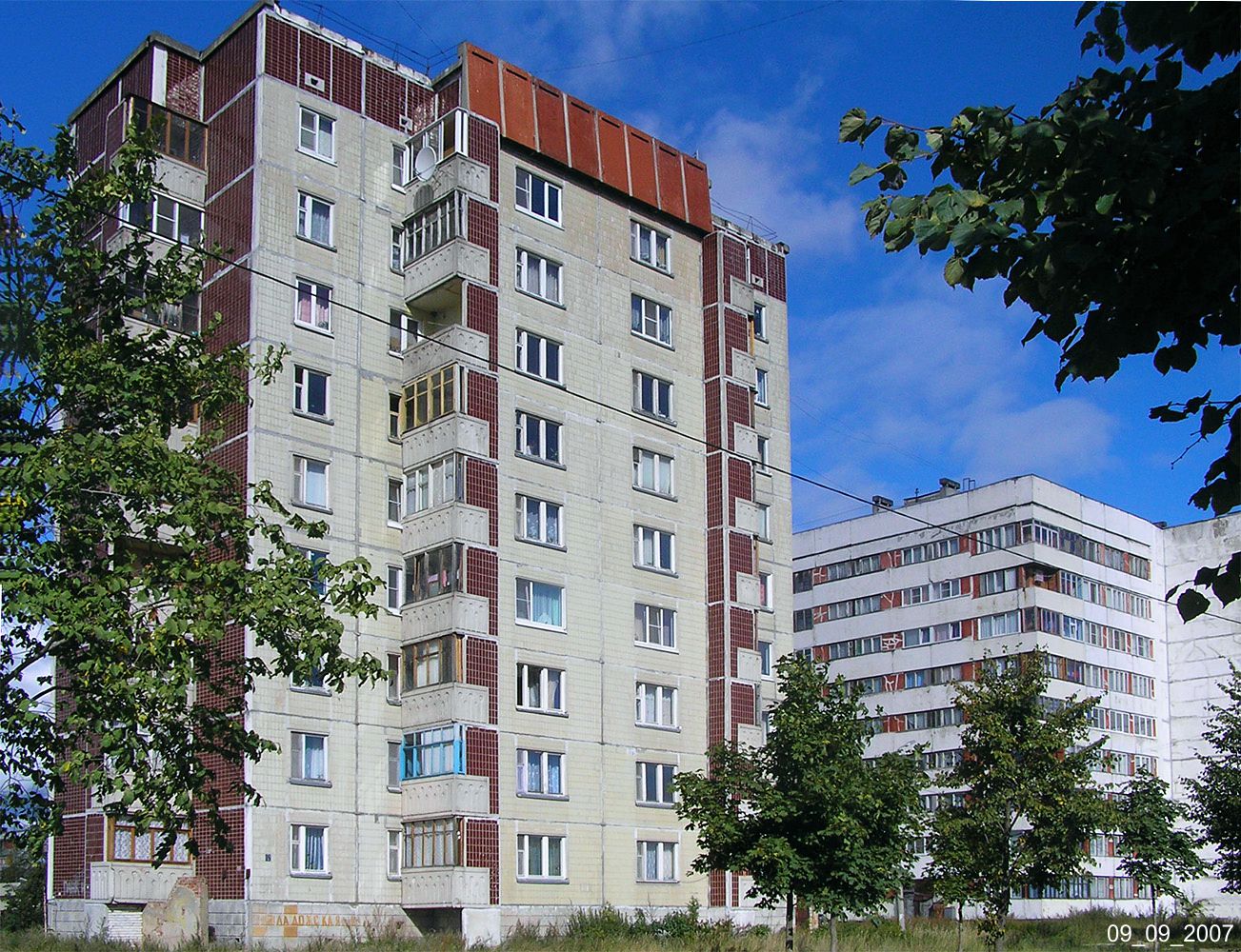Kirowsk, Ладожская улица, 18