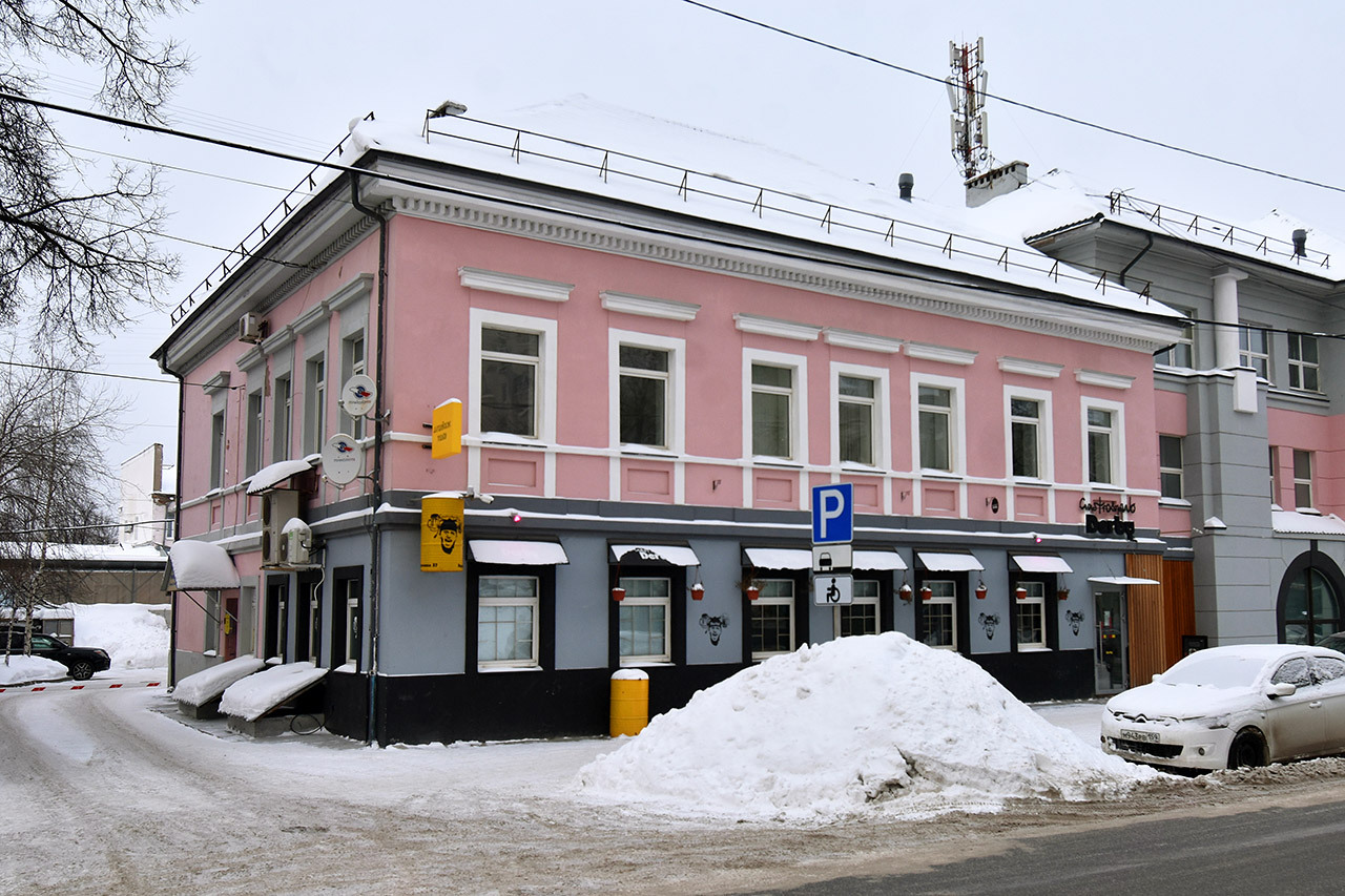 Perm, Пермская улица, 37