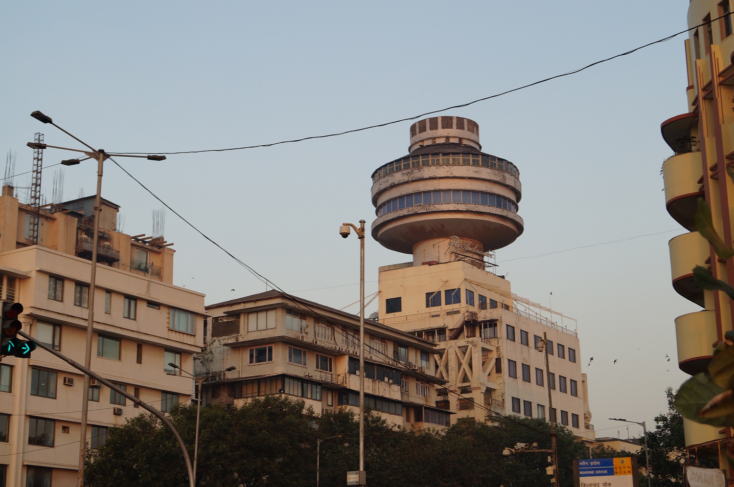 Mumbaj, Veer Nariman Road, 88
