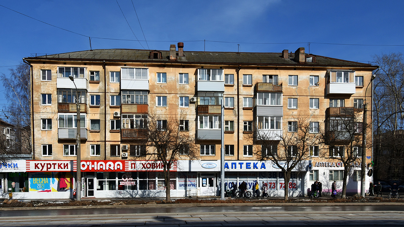 Perm, Улица Крупской, 37
