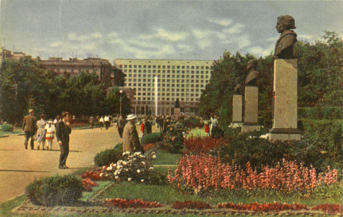 Petersburg, Площадь Чернышевского, 11. Petersburg — Historical photos