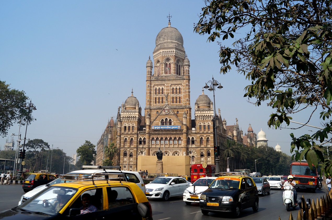 Mumbai, Cruickshank Road