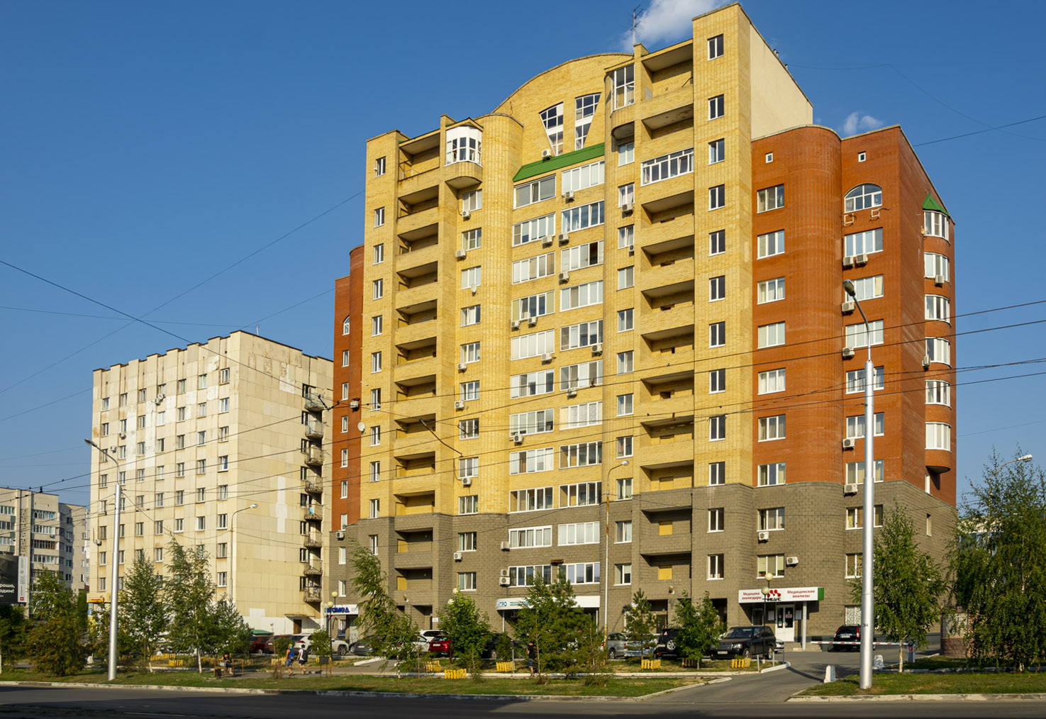 Уфа, Улица Аксакова, 58; Улица Аксакова, 56