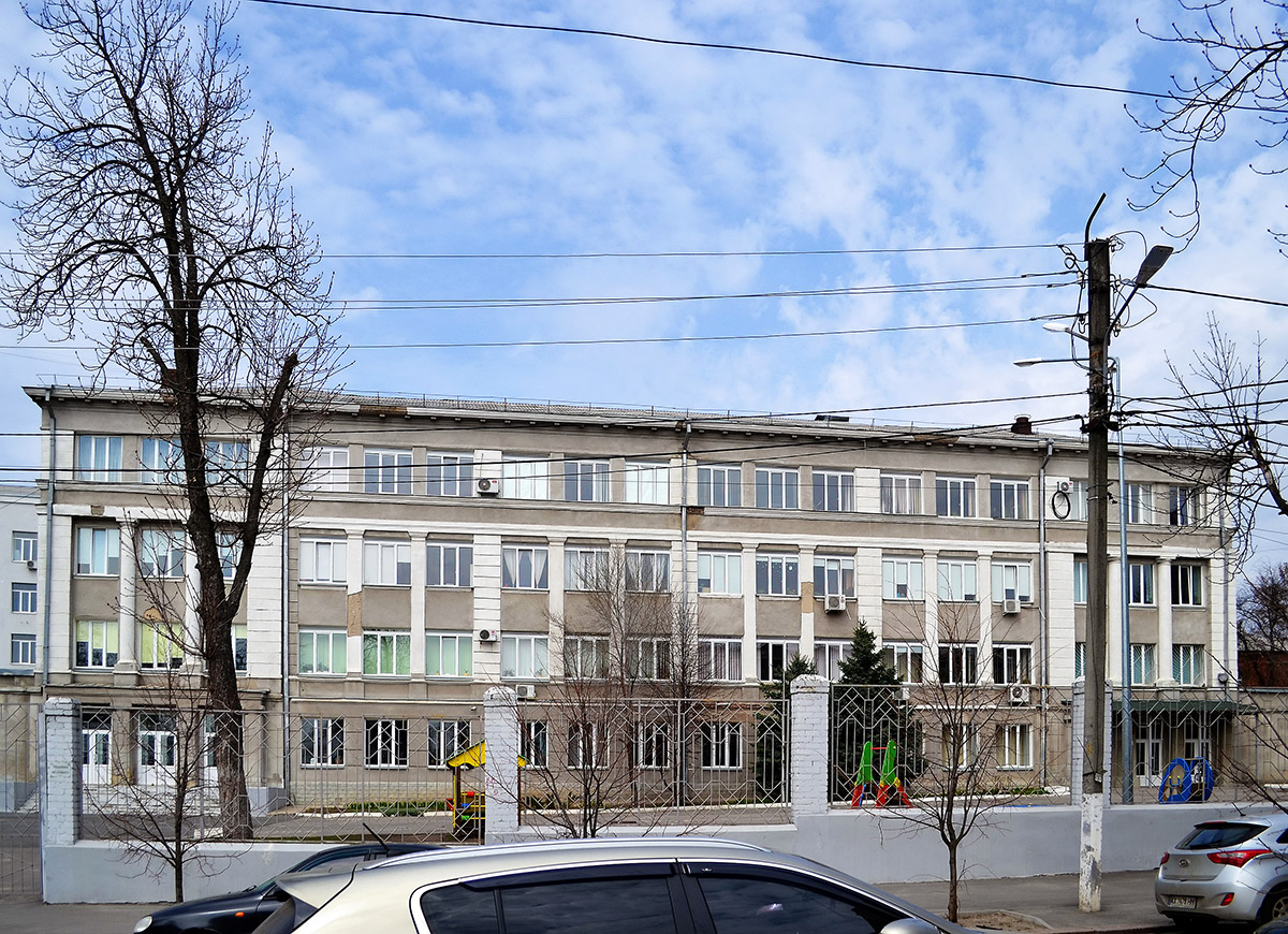 Kharkov, Садовая улица, 13