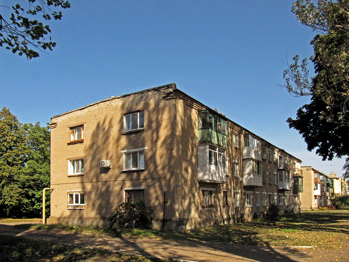 Popasna, Улица Суворова, 15