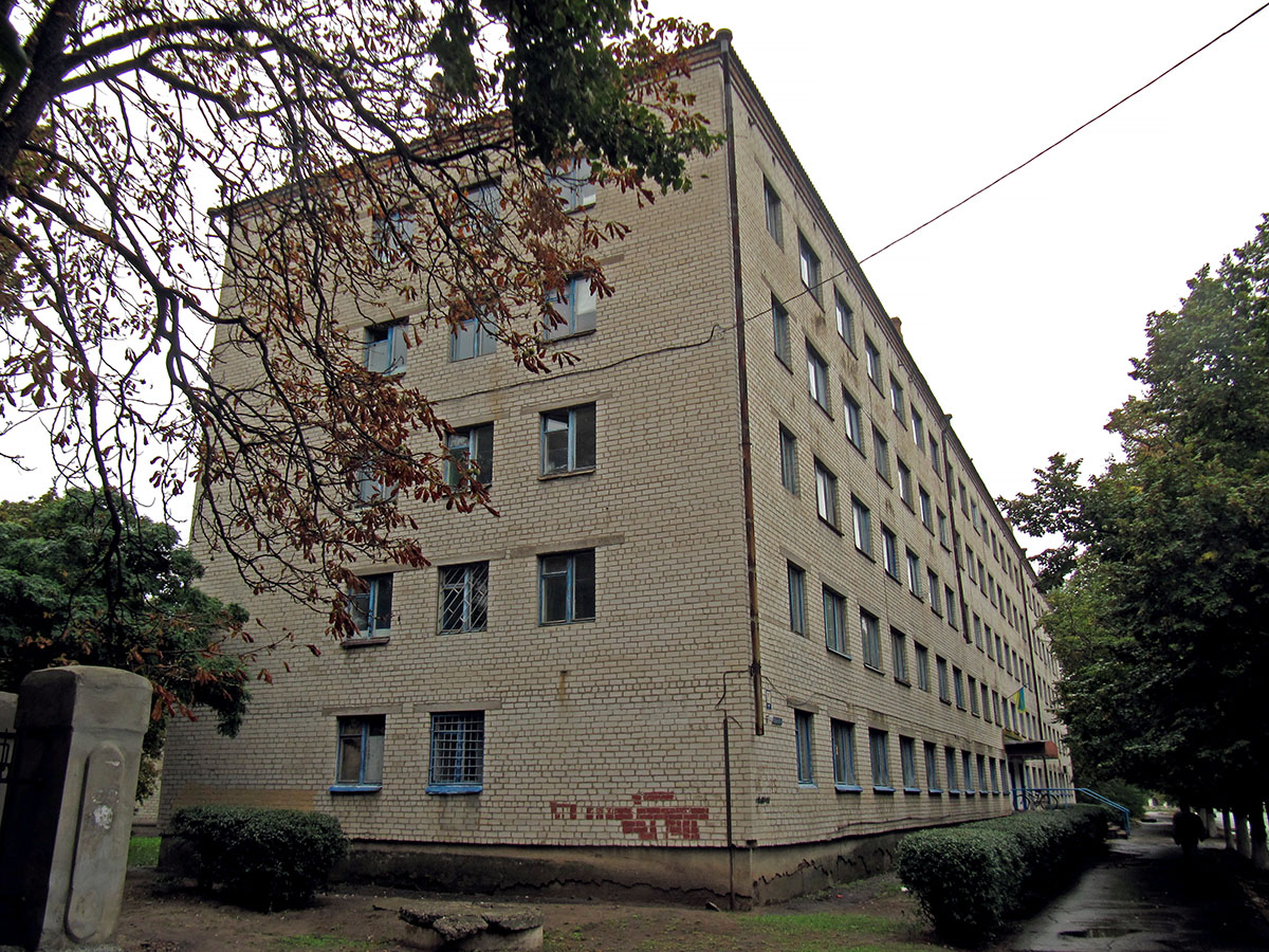 Słowiańsk, Университетская улица, 4