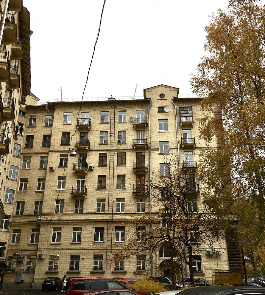 Санкт-Петербург, Сердобольская улица, 1