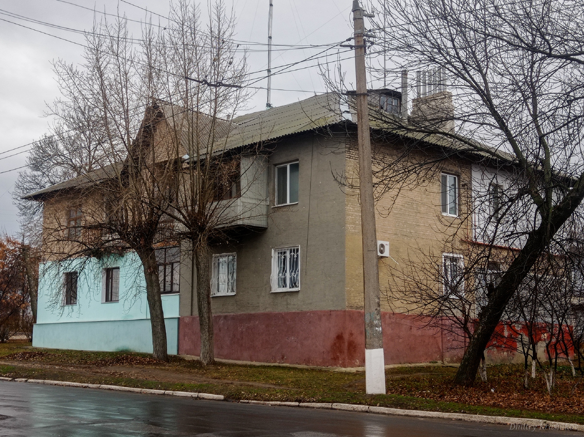 Lisichansk, Улица Владимира Сосюры, 383