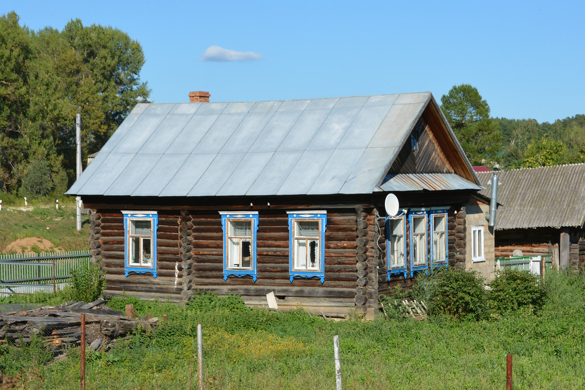 Kukmor district, other localities, с. Лубяны, Береговая улица, 8