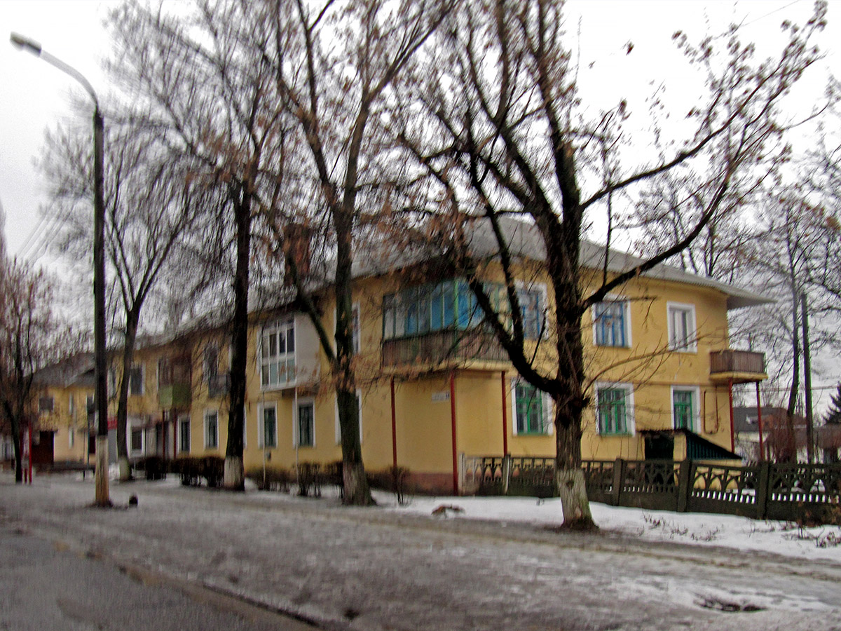Sivers'k, Улица Суворова, 28