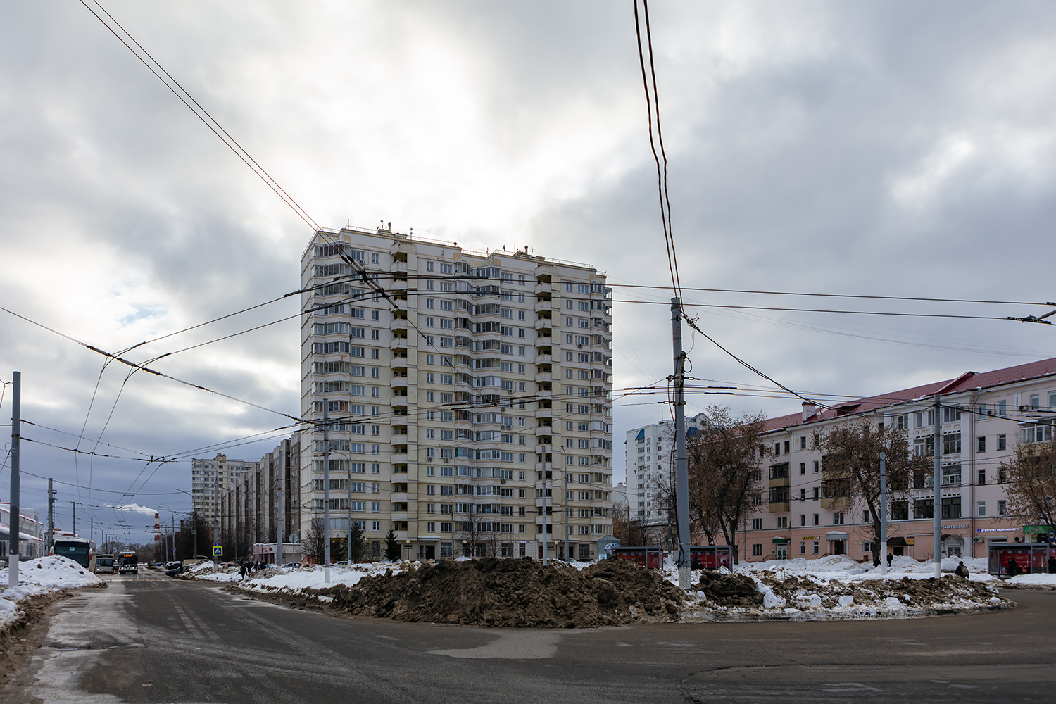 Podolsk, Курская улица, 2; Вокзальная площадь, 1