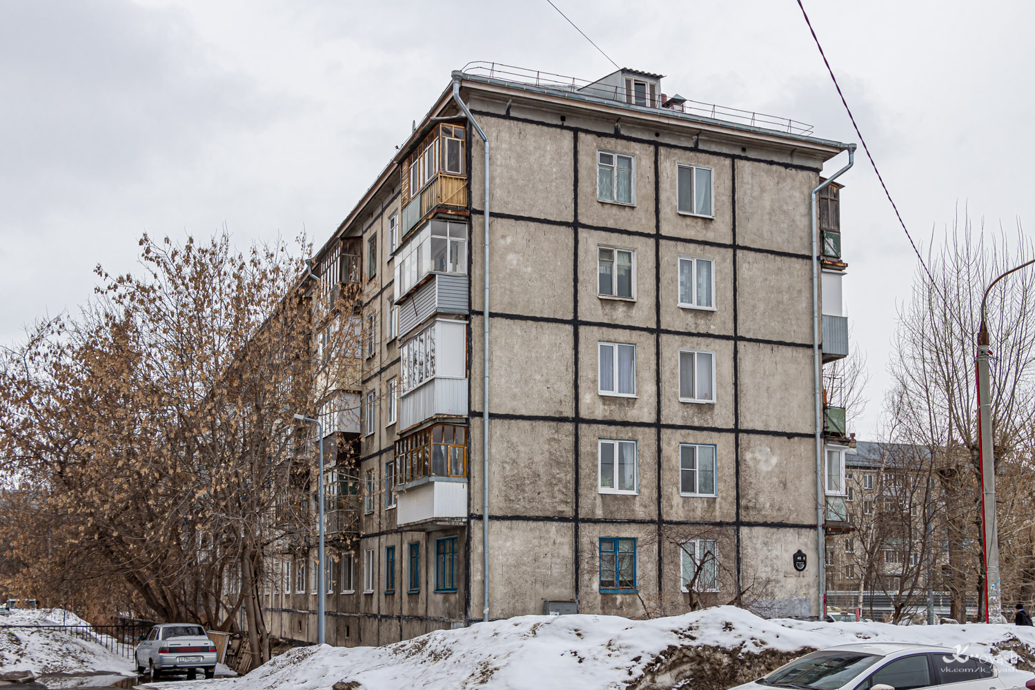 Kazan, Улица Галиаскара Камала, 45