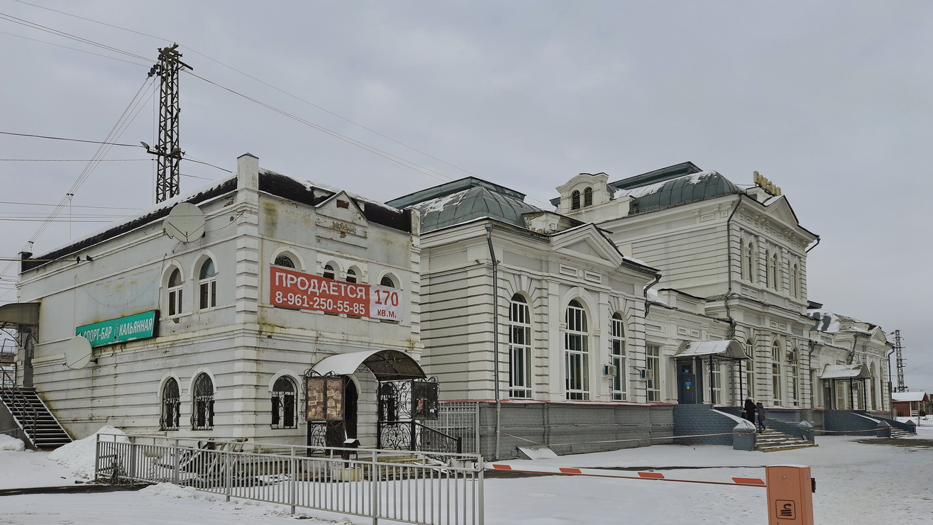 Alexandrov, Вокзальная улица, 1; Вокзальная улица, 1*