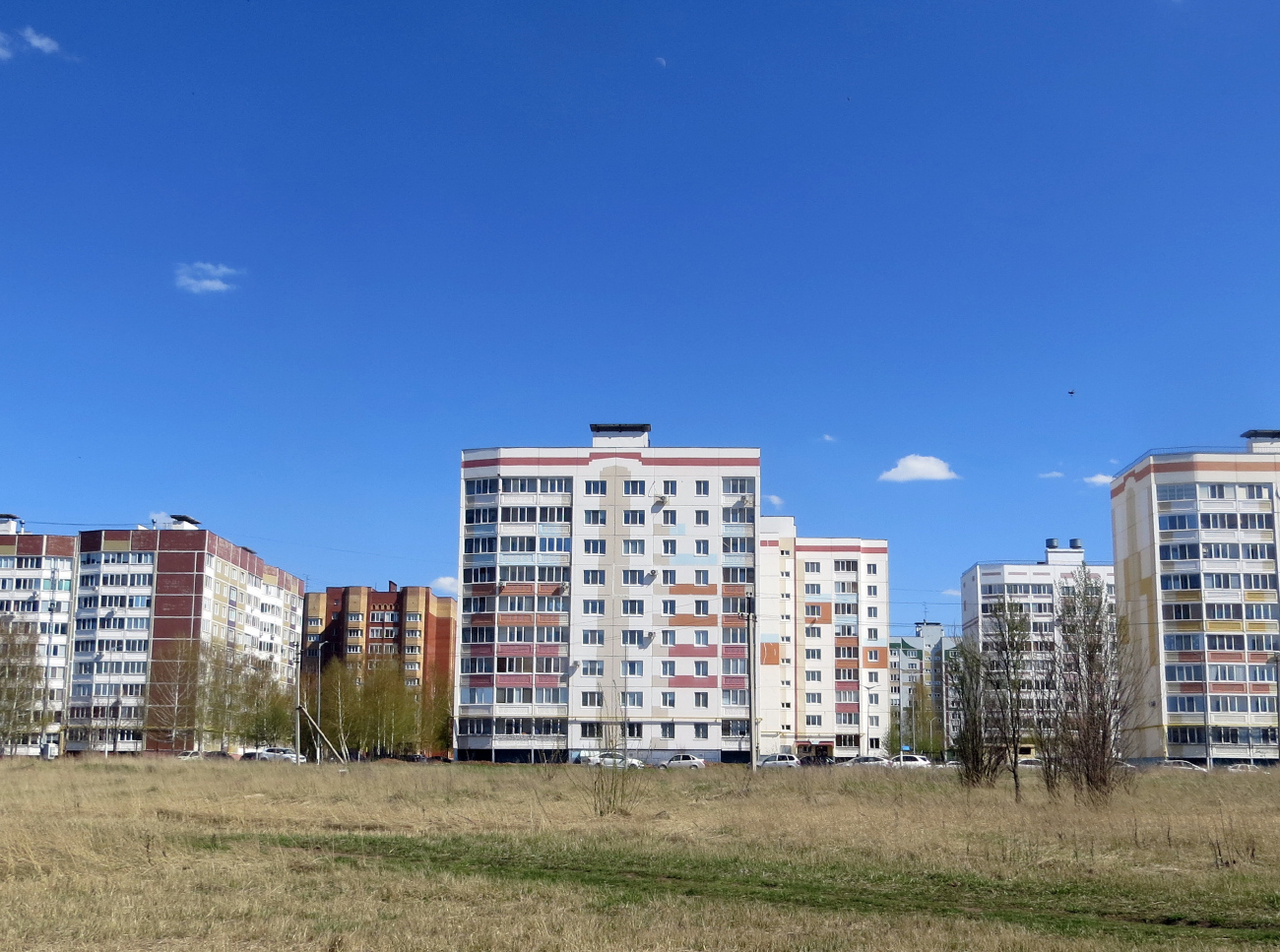 Nizhnekamsk, Улица Ямьле, 4