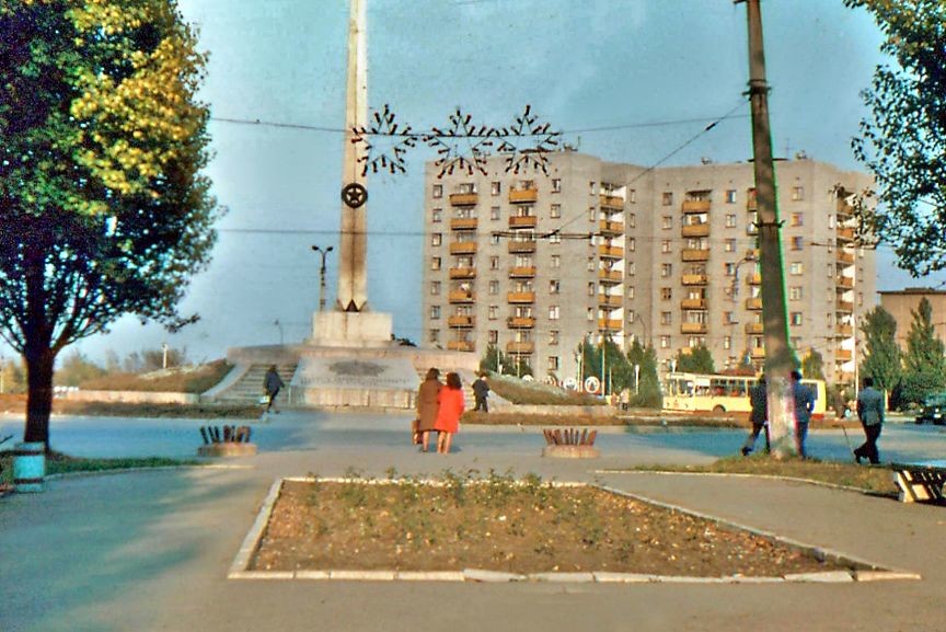 Alchevs'k, Улица Липовенко, 4; Улица Липовенко, 6