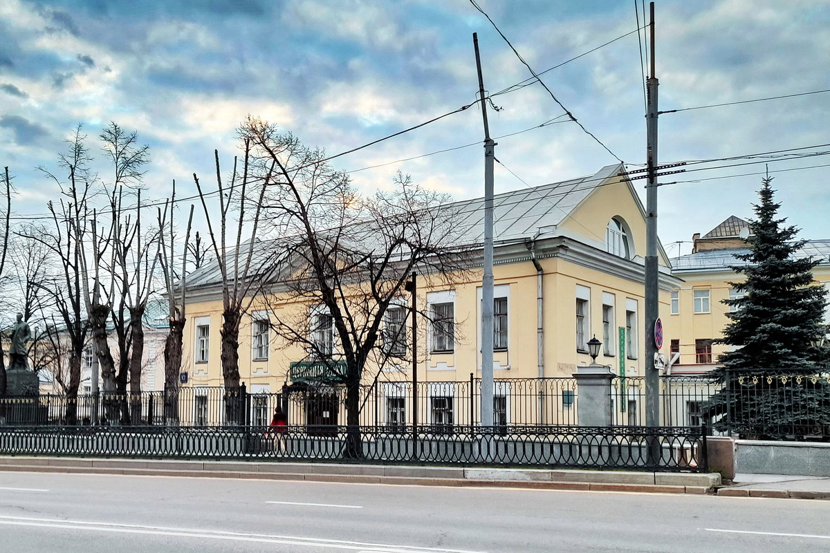 Москва, Спартаковская улица, 13