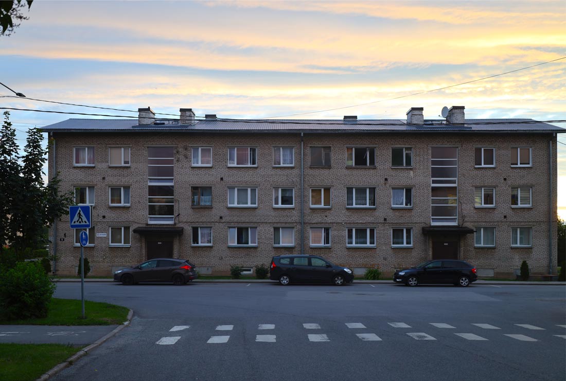 Narva-Jõesuu, Narva maantee (Olgina), 9