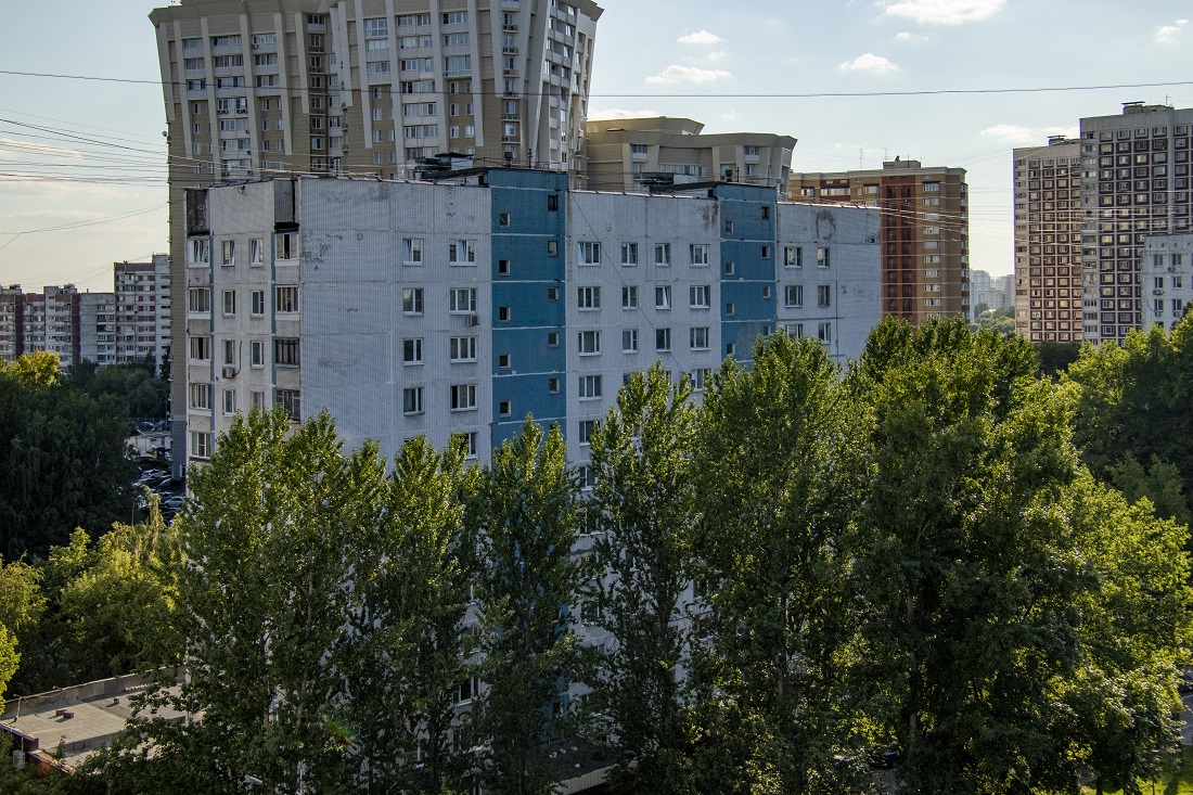 Moscow, Бульвар Яна Райниса, 14 корп. 1