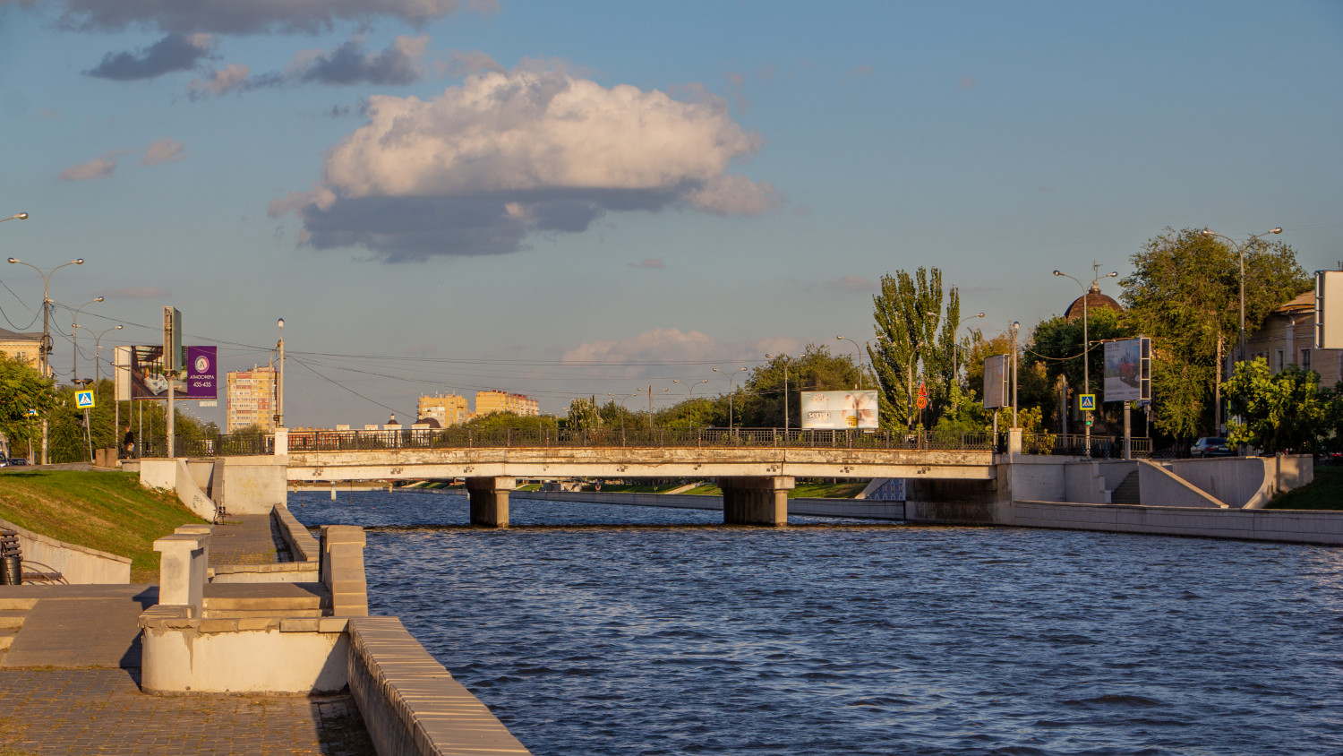 Астрахань, Варвациевский мост